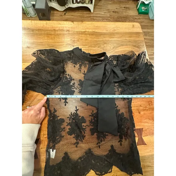 Women's EillyBazar Black Lace Blouse M Size M - Image 8