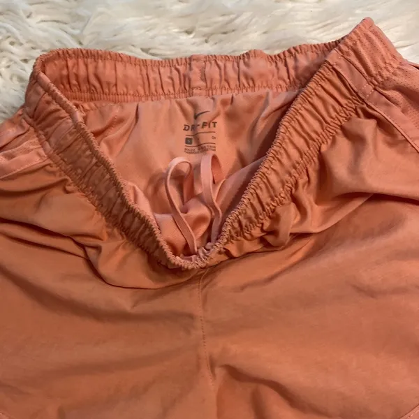 Dri-Fit Nike shorts size S excellent condition - Image 4