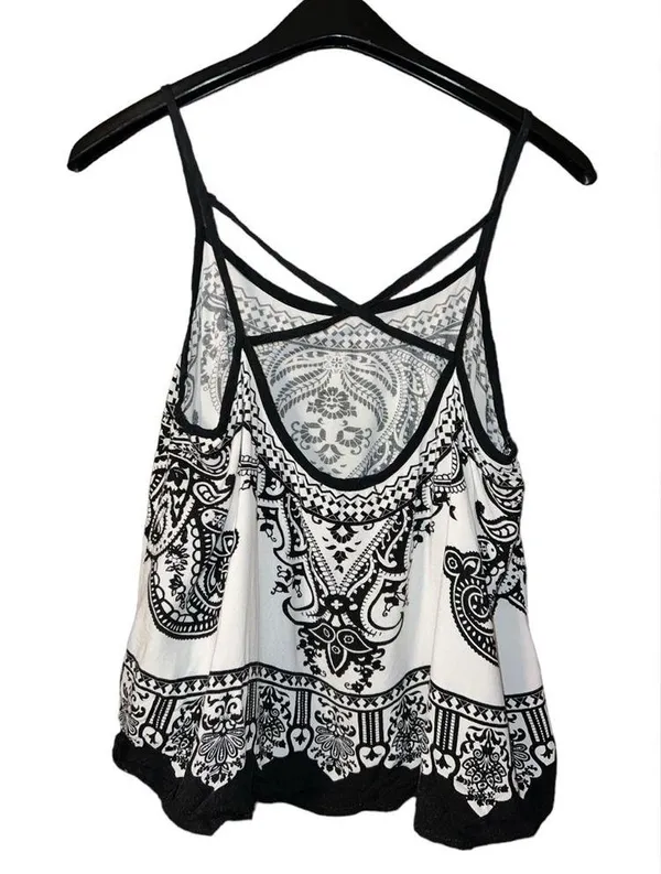 Forever 21 Abstract Tank Top Womens Medium - Image 2