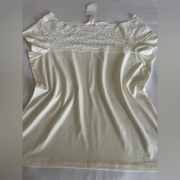 H&M Romantic Lace & Cotton Blouse - Size XL - Image 2
