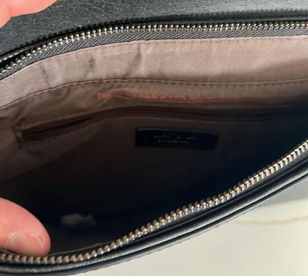 Matt and Natt Envelope Vegan Clutch Bag Missing Strap in Black - Image 9