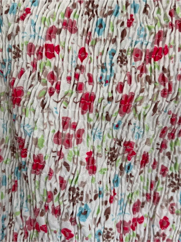 Sokie Collective White Puff Sleeve Greenwich Ditsy Floral Smocked Top Sz M - Image 12