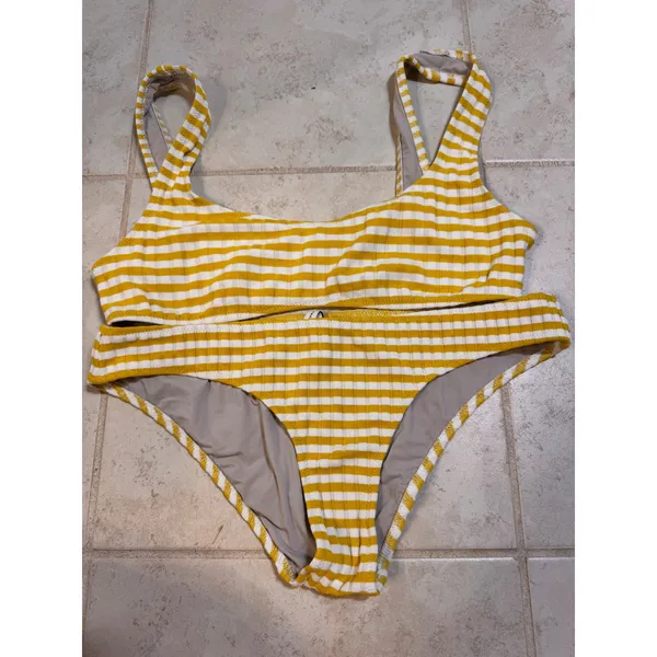 Solid & Striped The Elle Yellow White Ribbed Striped Bikini‎ Set Size Large - Image 3