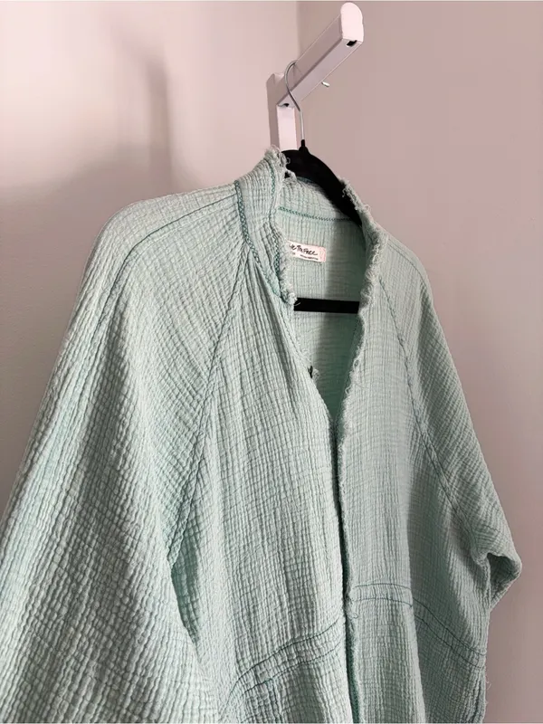 Free People We The Free Summer Daydream Seafoam Green Gauze Button-Up Shirt Sz L - Image 5