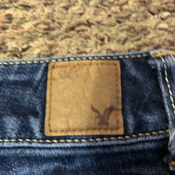 American Eagle Denim Cutoff Shorts Womens 4 Used - Image 3
