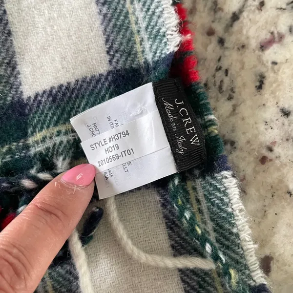 J.Crew Plaid Scarf Womens OS Red Green Holiday Academic Wool Blend Made in Italy - Image 3