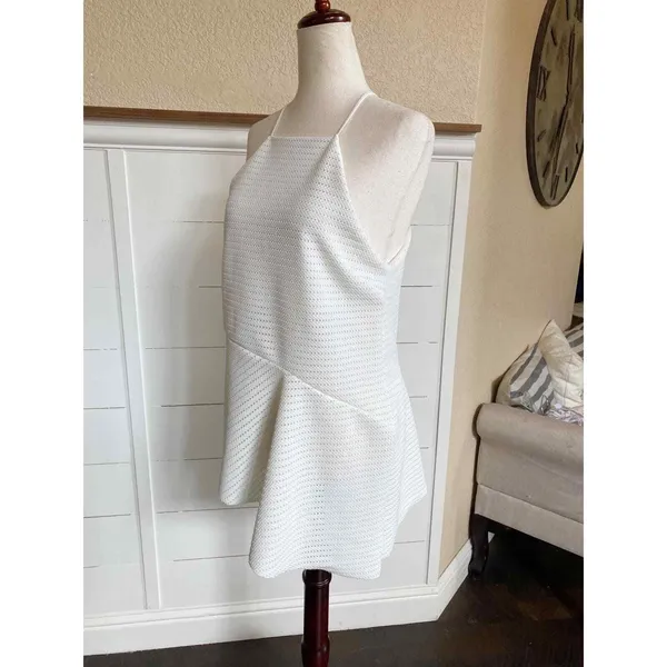 Zara White Textured Halter Peplum Top Asymmetrical Hem‎ Medium - Image 9