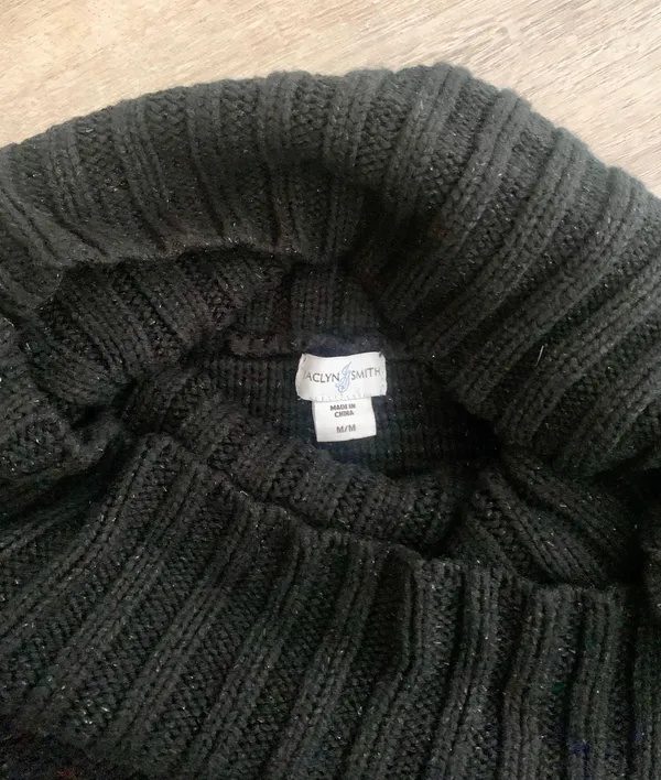 Black Turtle Neck Lose Knit Sweater Size M Size M - Image 5