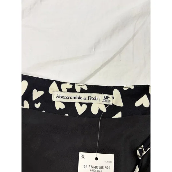 NWT Abercrombie & fitch womens black cream hearts mini dress. silky feel Size MP - Image 5