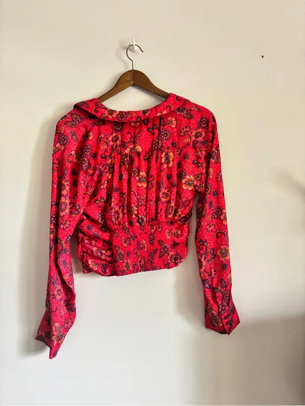 Free People Pink Red Floral "IGot You" Smocked Ruched Long Sleeve Crop Top - Rub - Image 9