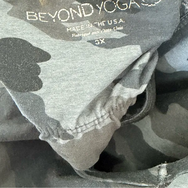 Beyond Yoga Slim Racerback Cropped Tank - Grey Camo 3X - Image 4