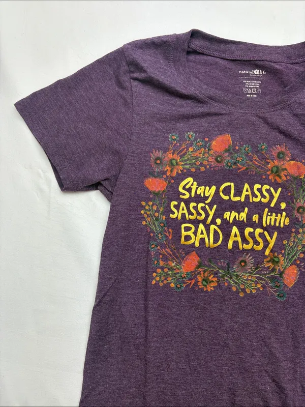 NATURAL LIFE size small Plum Short Sleeve Tee graphic Colorful Floral Print - Image 4