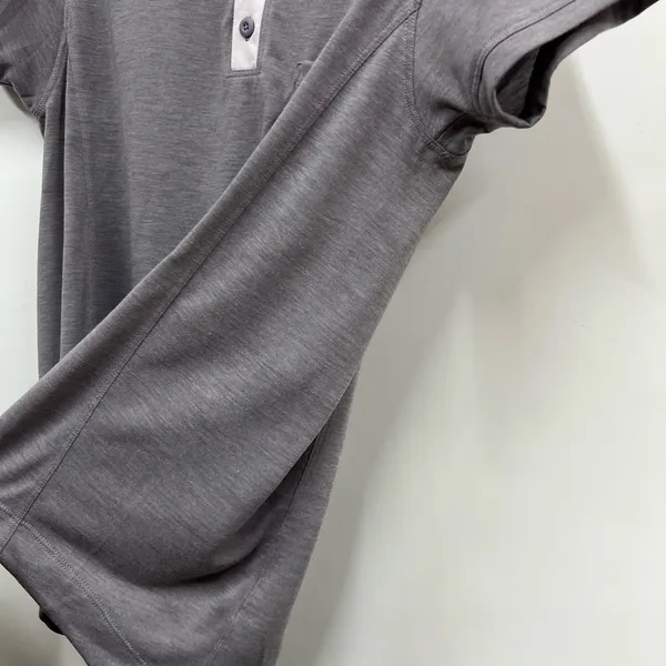 Patagonia M Gray Top capilene cool trail ultra soft technical performance shirt - Image 11