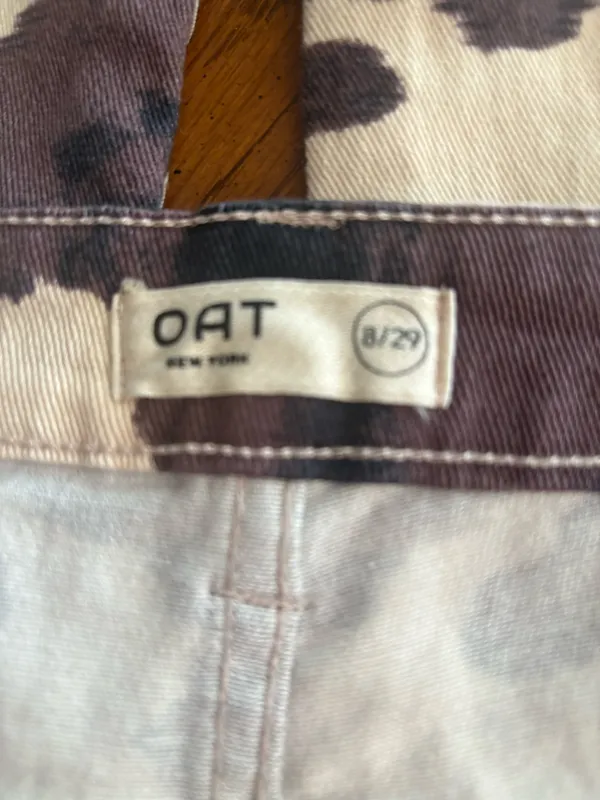 Oat Cowhide Print Jeans. Size 8. Slim fit Brown - Image 8