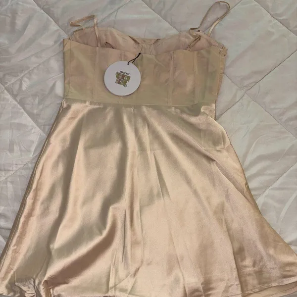 Princess Polly Mini Dress- Champagne 8 - Image 5