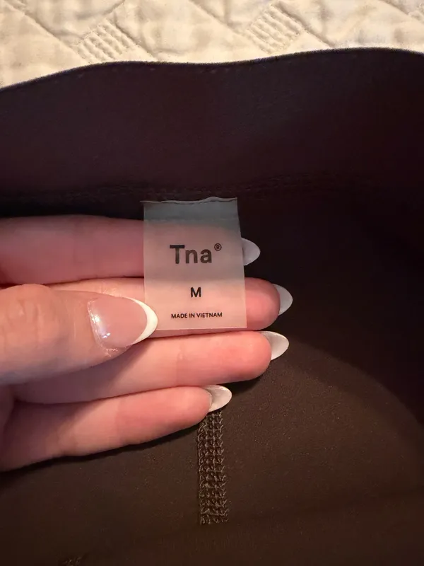 TNA Aritzia Skirt Tennis - Image 4