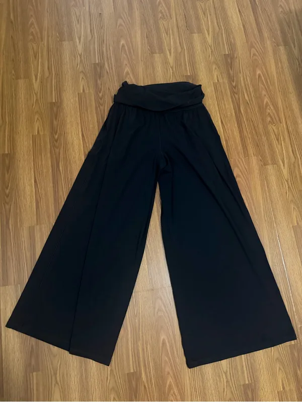 Offline x Aerie Real Me High Rise Super Wide Leg Fold Over Flowy Black Pants M - Image 4
