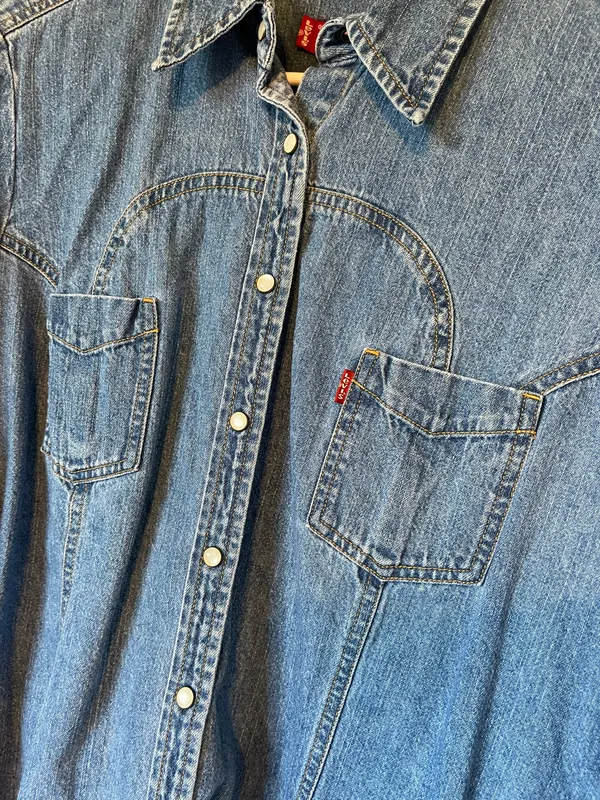 Levi's Denim Jacket - Image 3