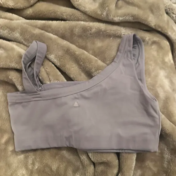 Grey Purple vitality cloud II asymmetrical sports bra - Image 3
