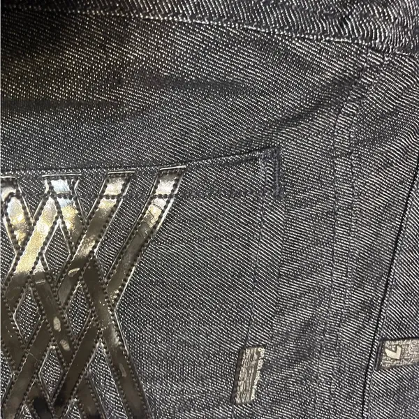 7 for all mankind size 26 - Image 3