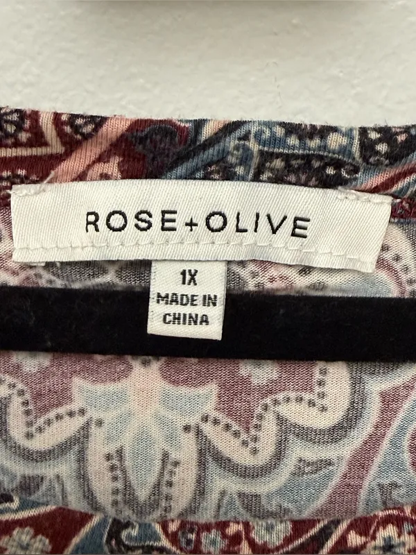 Rose + Olive Maroon Paisley Scoop Neck Top With Sheer Hem 1X - Image 3