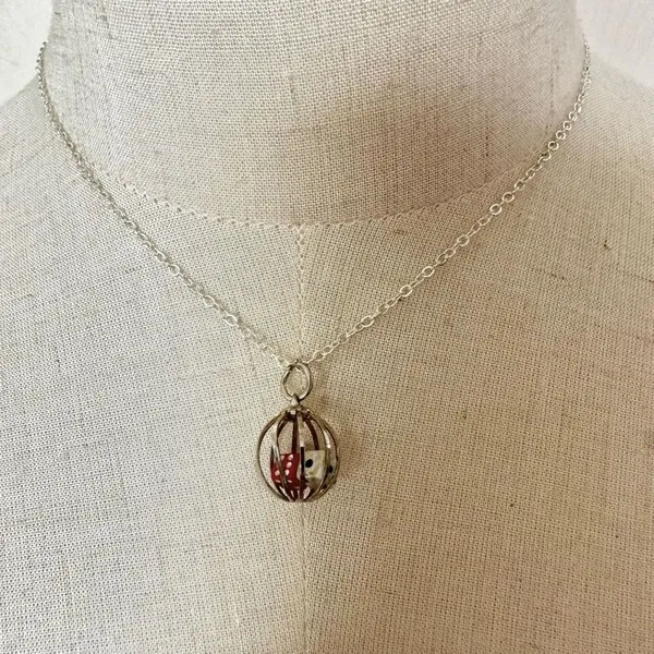 Vintage caged dice pendant necklace - Image 3
