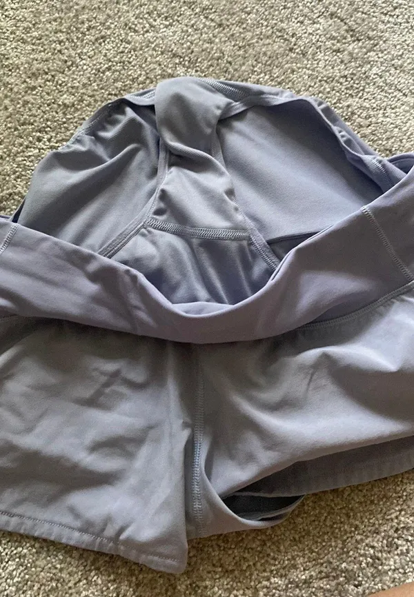 Lululemon Speed Up Shorts 2.5 - Image 4