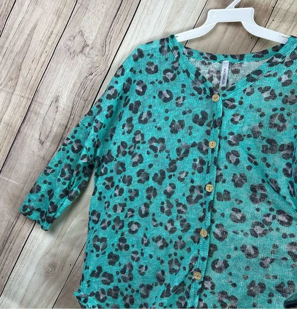Watermelon Leopard Print Teal Button - Image 4