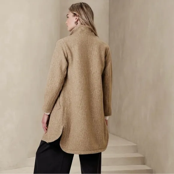 Banana Republic Shawl Collar Coat in‎ Oatmeal Heather Size Small - Image 2