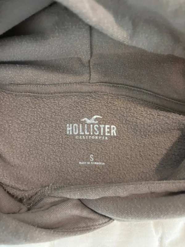 Hollister Sweatshirt - Image 2
