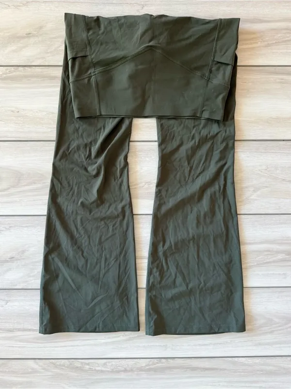 Halara UltraSculpt™ High Waisted Scrunch Butt Lifting Leggings Green Large NWT - Image 6