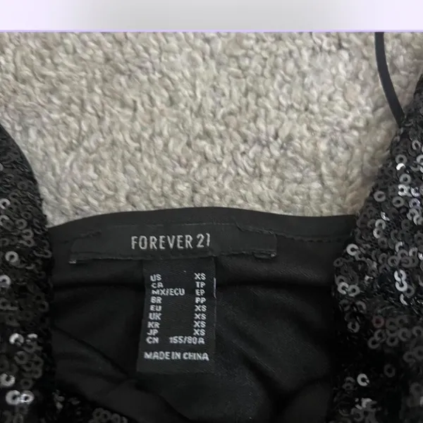 Forever 21 Black Sequin Sleeveless Camisole - Image 3