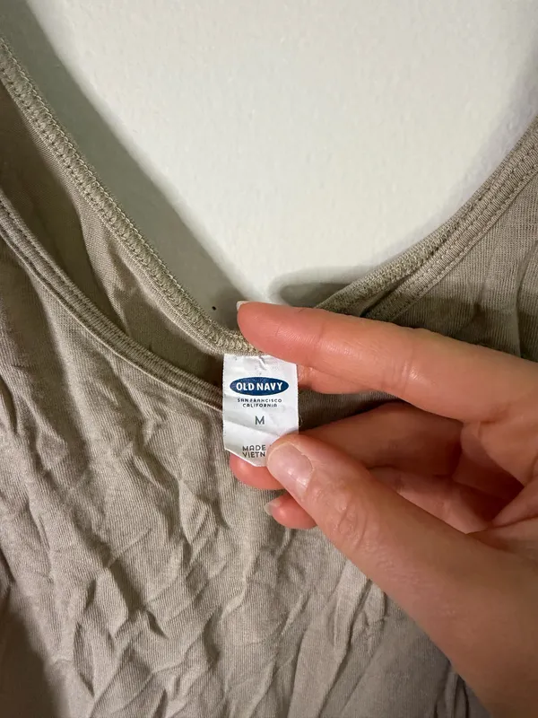 Old Navy Women’s Lightweight V-Neck Beige Tank Top - Image 2
