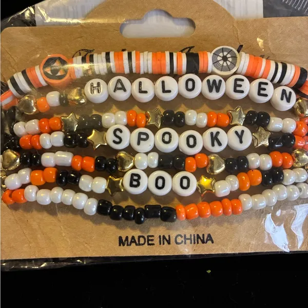 Halloween Beaded Bracelets Set Black - Image 2