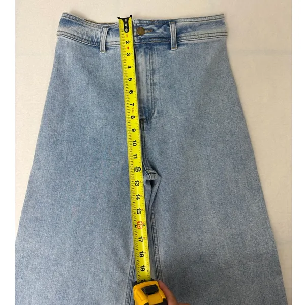 Rip Curl Women's 27 Light-Wash High-Waist Wide-Leg Frayed Jeans - Image 5