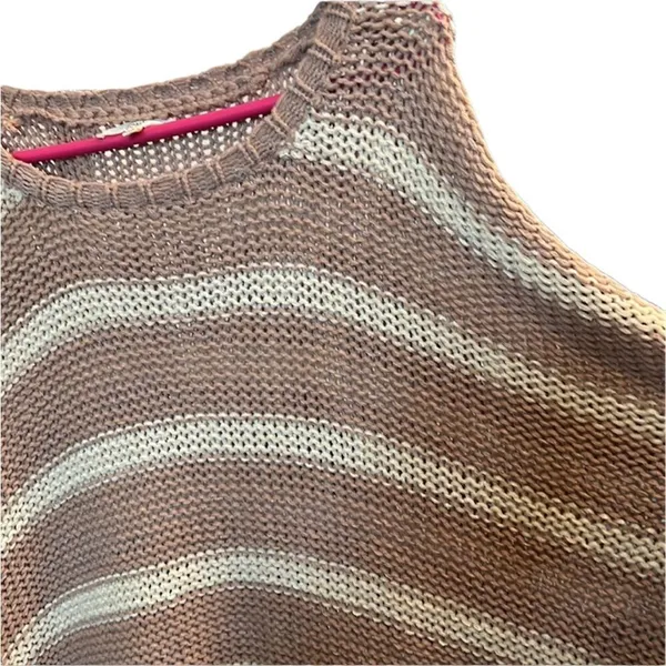 ✨ Easel Striped Oversized Sweater✨ - Image 8