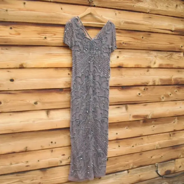 NWT Pisarro Nights Size 8 Beaded Mesh Column Gown Aluminum - Image 7