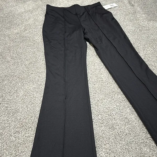 Peach Black Astrid split Flare leggings‎ NWT - Image 2