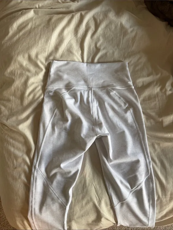 Fabletics White Camo High-Waist Leggings - Image 3