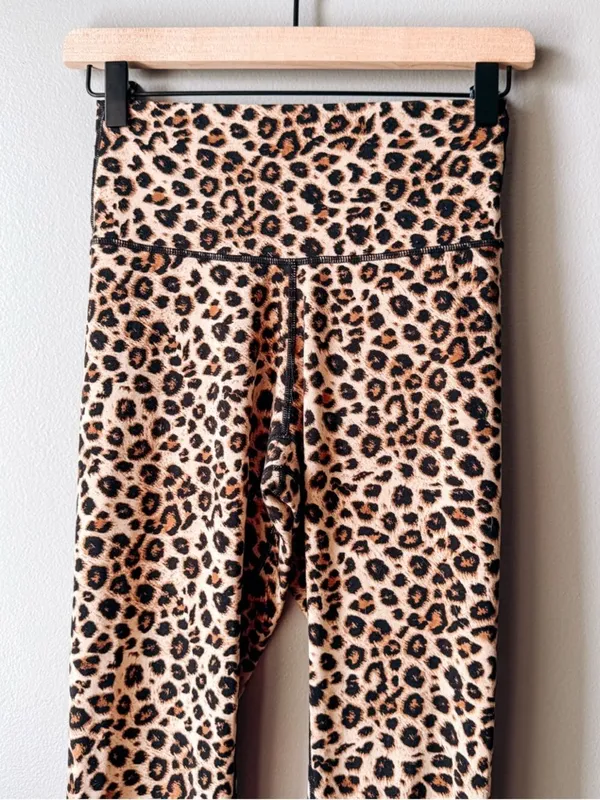 ColorfulKoala Leopard Print Brown and Tan High Rise Leggings Size S - Image 3
