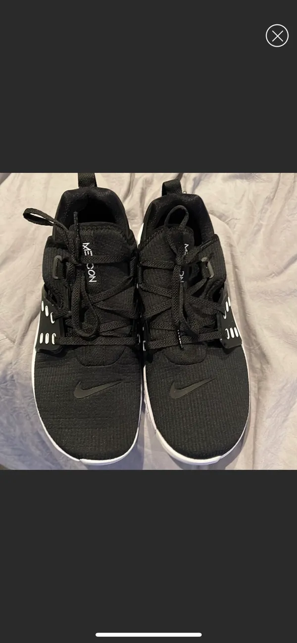 Nike Women’s Metcon Shoes - Image 2