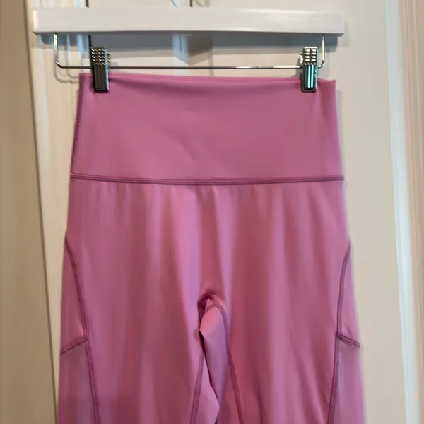 Offline by Aerie Pink High Waisted Full Length Activewear Leggings Size Medium - Image 4