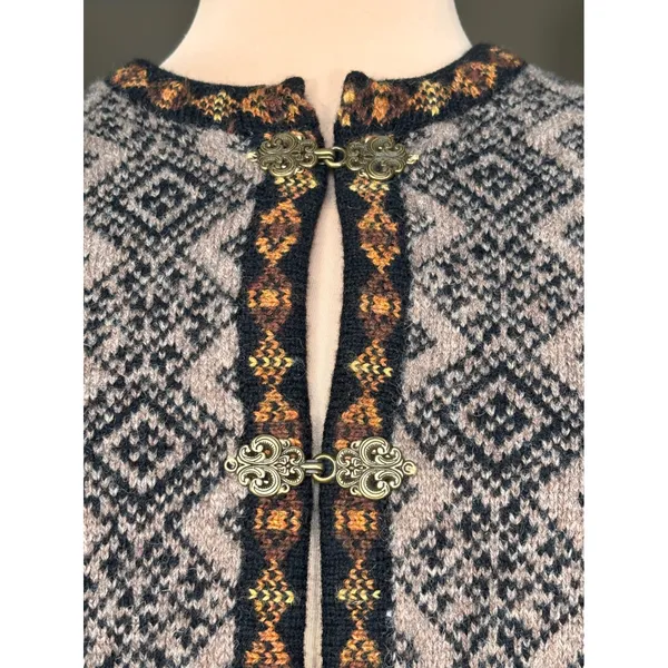 Susan Bristol Wool Fair Isle Nordic Cardigan Sweater Metal Clasp Grey Vintage - Image 5
