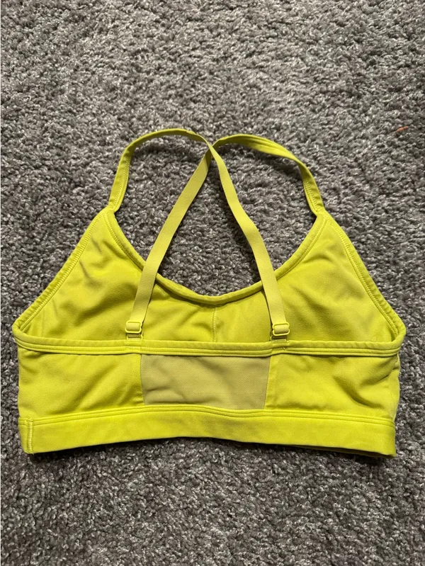 Gymshark Sports Bra - Image 3