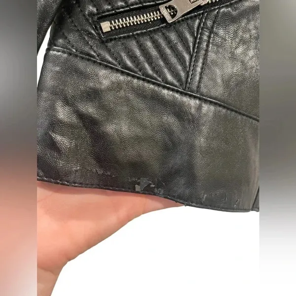 🖤 GUESS Quilted Faux Leather Moto Jacket –‎ Black Size M 🖤✨ - Image 2