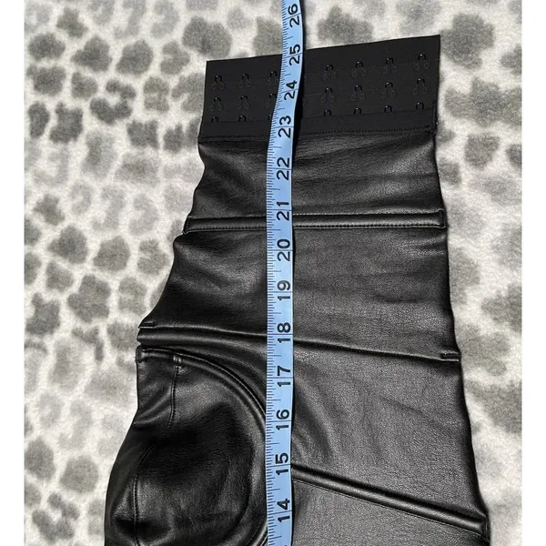 SKIMS Onyx Black Faux Leather Look Corset Bustier Underwire Top Sz S Whimsigoth - Image 9