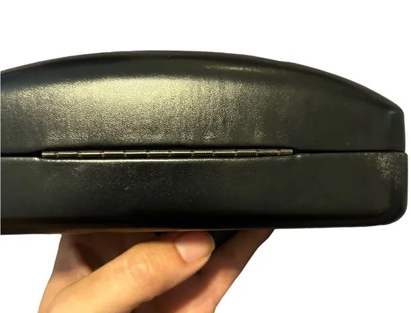 Coach black sunglass case - Image 3