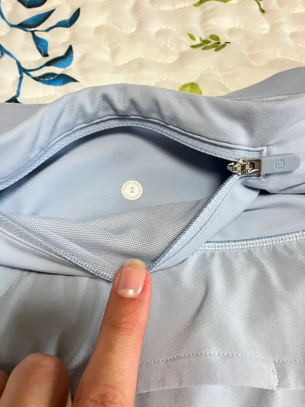 Lululemon Speed Up Shorts - Image 3
