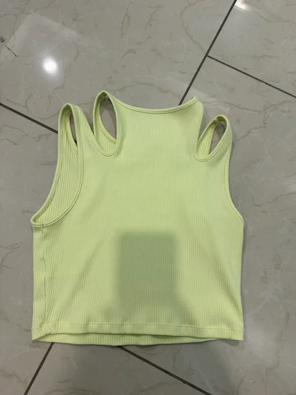American Eagle Outfitters Tank-top - Image 3