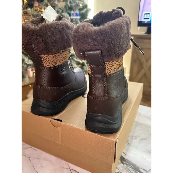 NEW Ugg Zaylee Waterproof Winter Boot size 7 Brown - Image 5